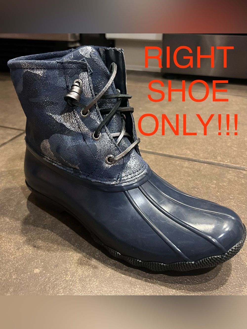 Sperry Women's Saltwater Duck Rain Boots, Metallic Blue US 8.5 M RIGHT BOOT ONLY